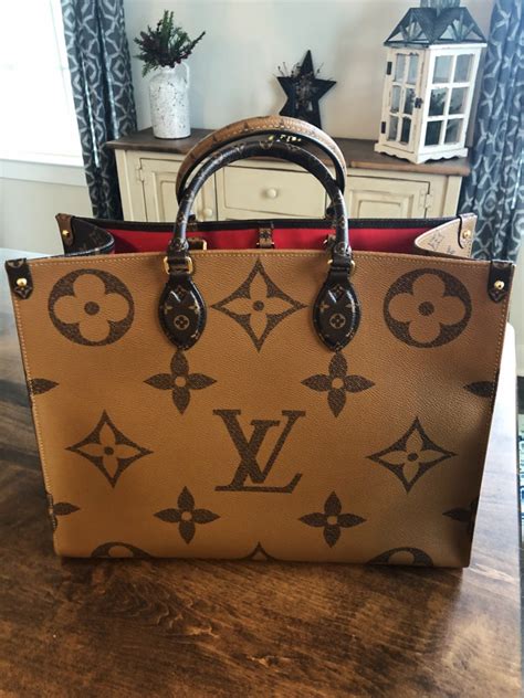 lv otg sizes|Louis Vuitton On The Go Tote Review. The Ultimate Guide. Is  .